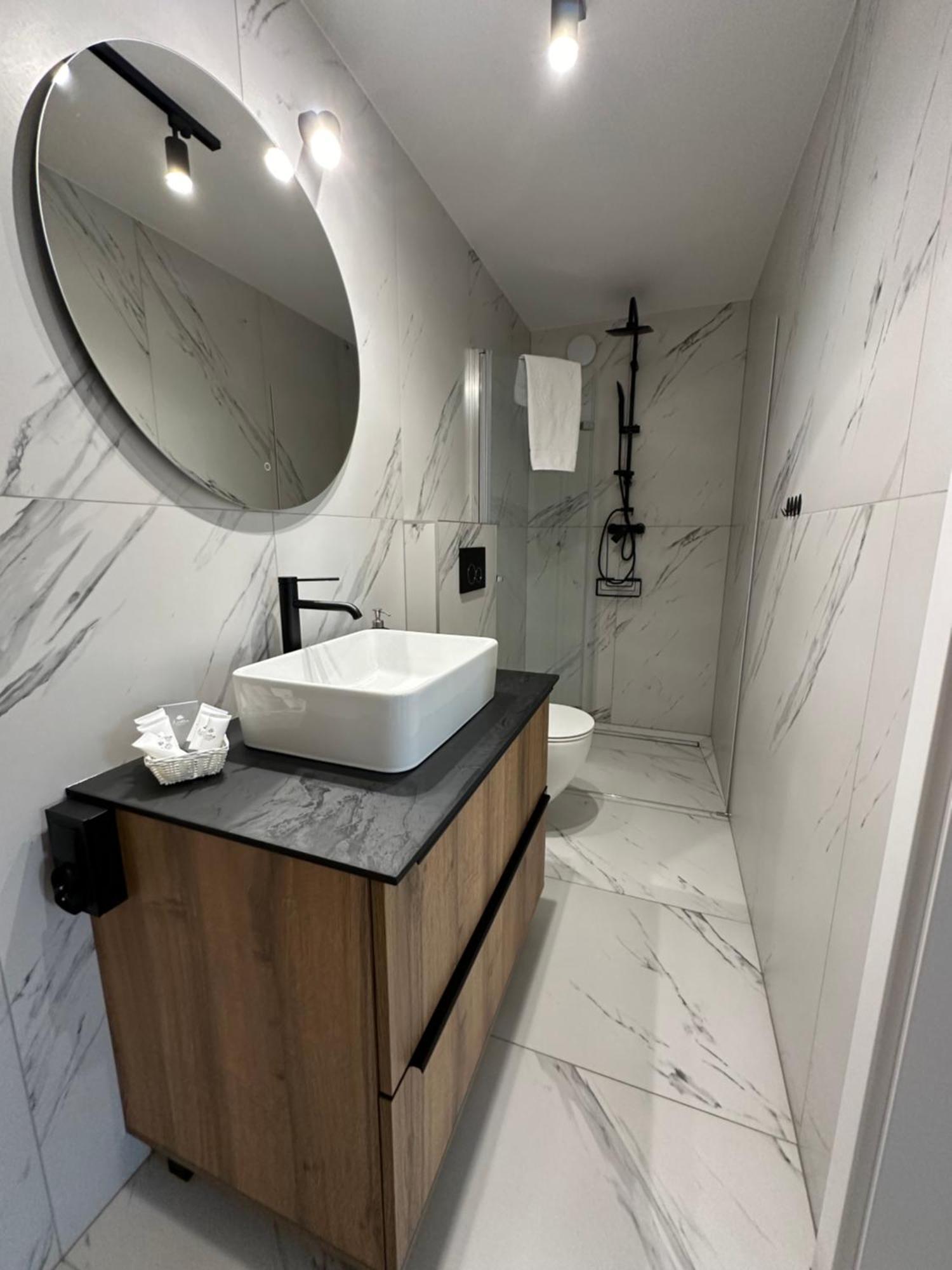 Apartamenty Ceramiczna Boleslawiec  Extérieur photo